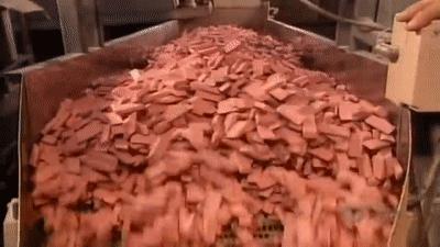 铅笔上面那块废柴橡皮为什么容易把纸擦破？