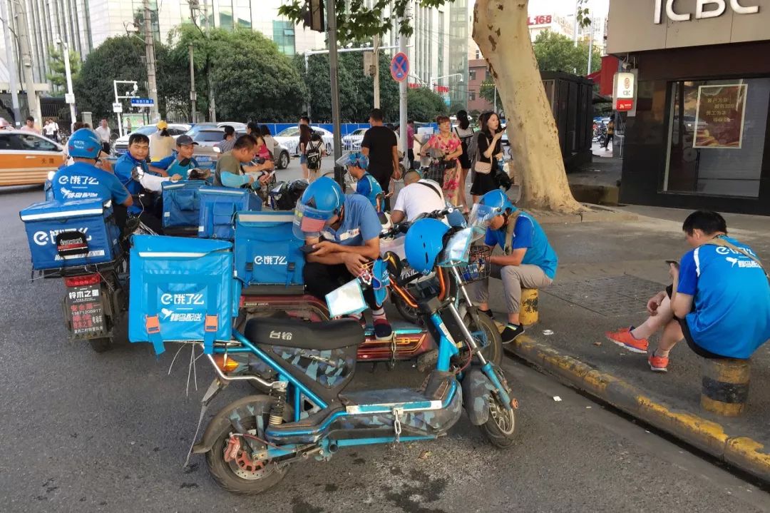 外卖骑手工资真的过万元吗,饿了么外卖骑手工资怎么样算的
