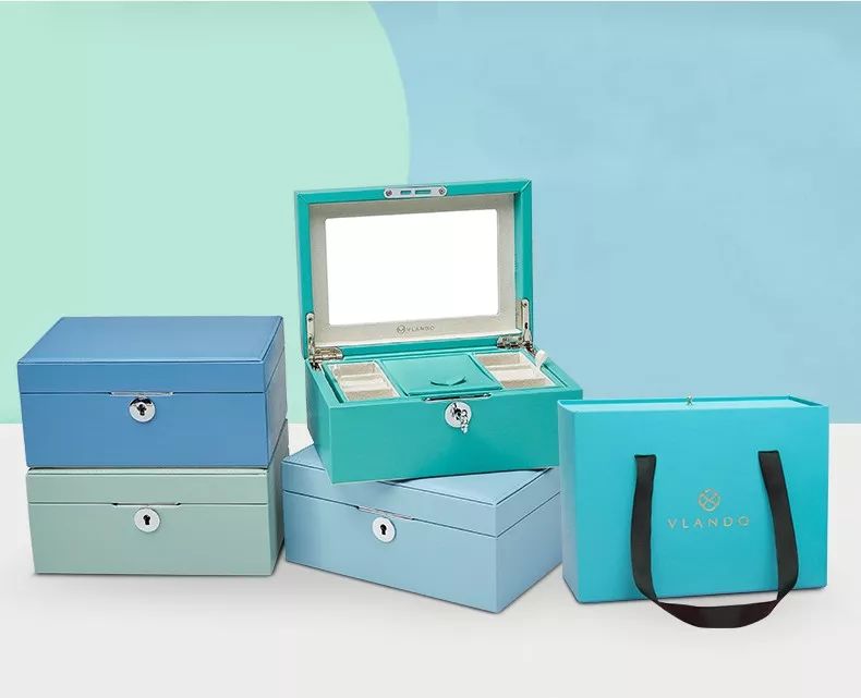 比起项链、耳环、戒指，女孩子更需要这个礼物|智黑智选