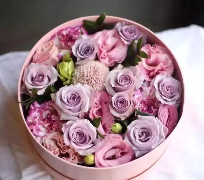 全莱州的女王女神都来了！停车一定免费、万向轮行李箱也一定免费……