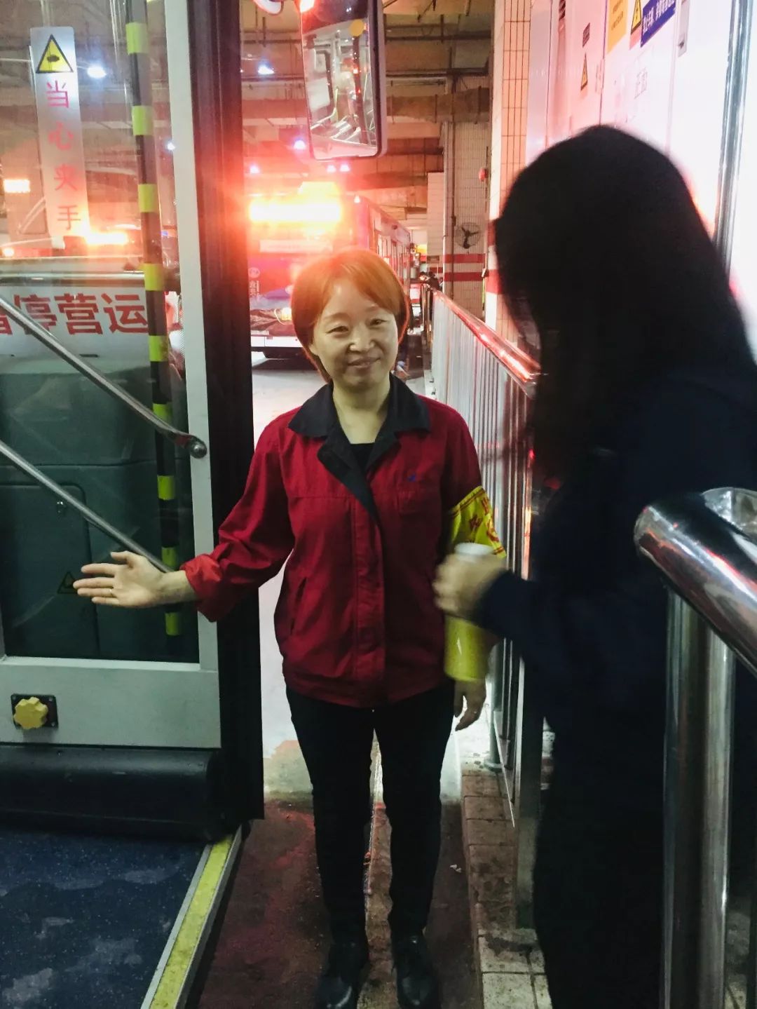 11岁男孩给妈妈写的一封信,写给女儿撒谎的一封信