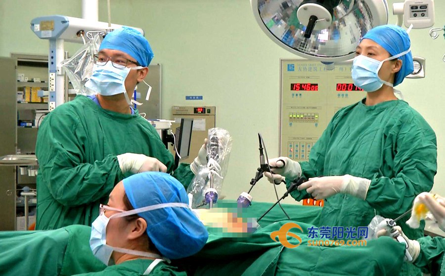 东莞外科女医生刘燕燕：披上白大褂就没有男女之分