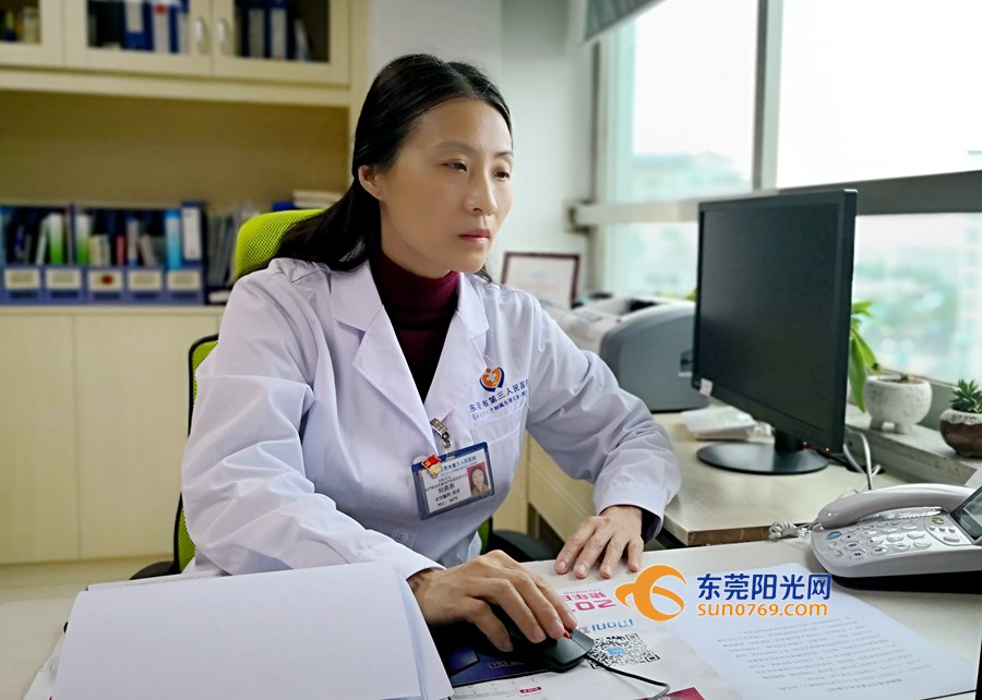 东莞外科女医生刘燕燕：披上白大褂就没有男女之分