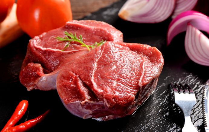 兰州牛肉面牛肉为什么这么少,为什么牛肉面里的牛肉变少了