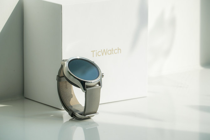 ticwatchc2智能手表,ticwatchc2是什么系统