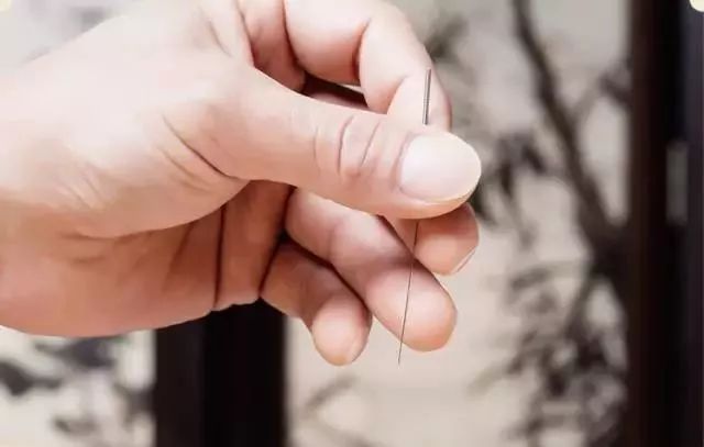 一到冬天鼻炎就犯怎样治疗最好,鼻炎为什么每年春天犯