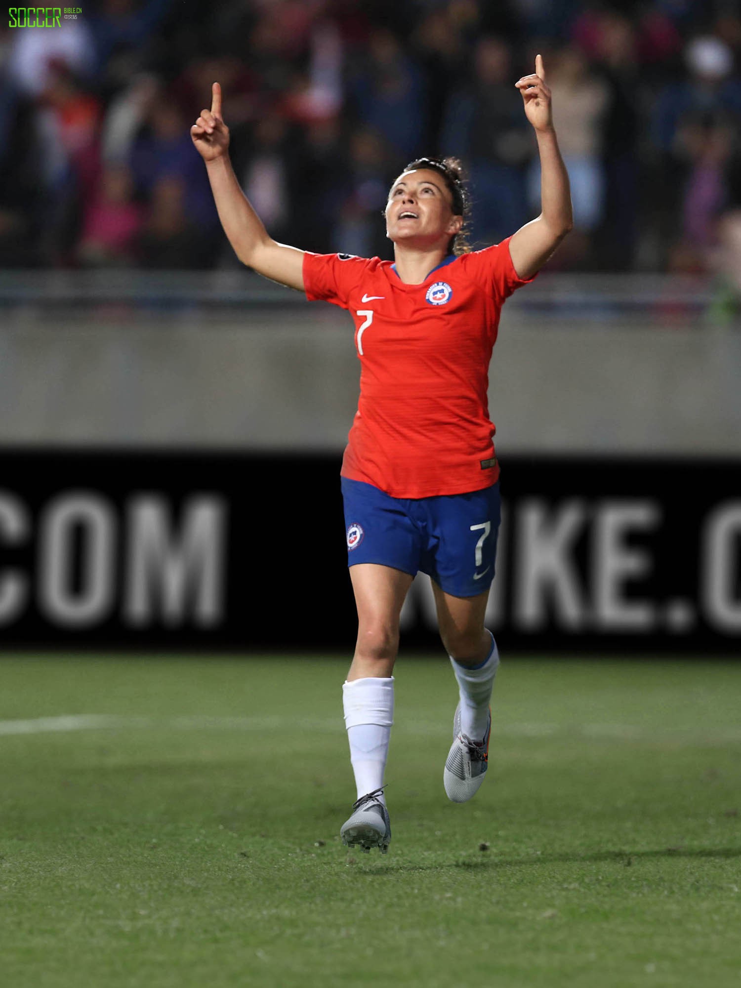 穿球衣的女孩最美,穿耐克的女孩