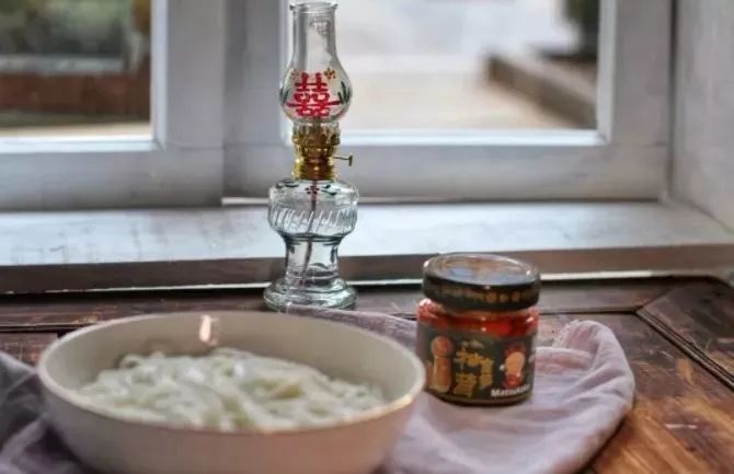 本周上新｜番薯黄夹，贵妃芒，松茸金笋酱……一口吃掉一个春天！