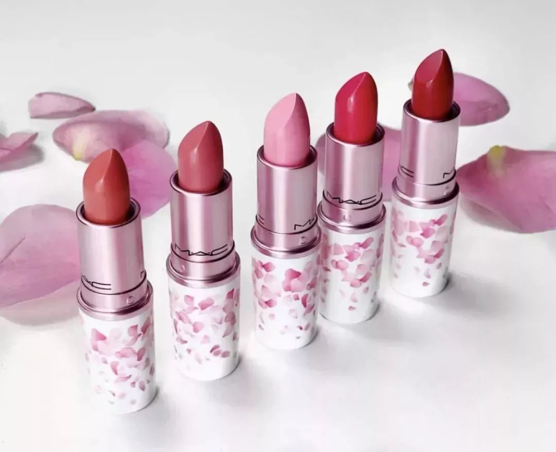 星巴克新品樱花初绽星冰乐大杯,星巴克春季限定樱花大杯