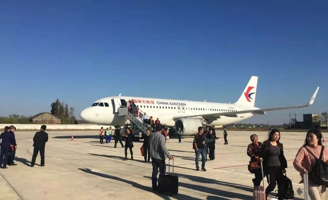 温州飞成都双流机场,明港机场直飞航线