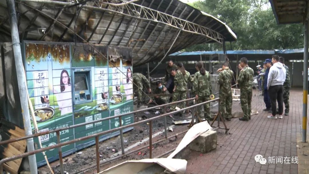 电动车棚引发火灾,电动车棚突发大火