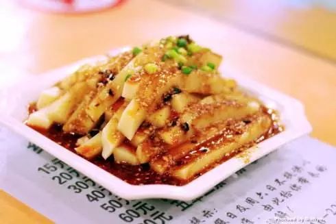 西安吃肉夹馍哪里最便宜,西安肉夹馍成都