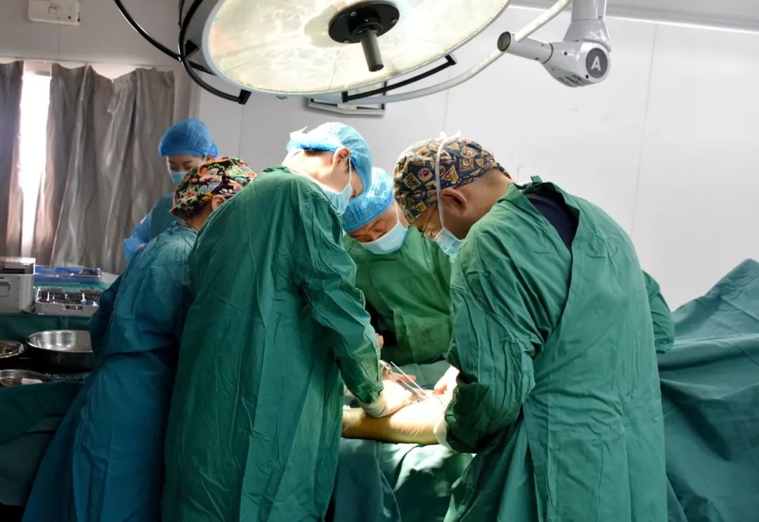 胫骨高位截骨术的适应症,胫骨截骨术hto是微创吗