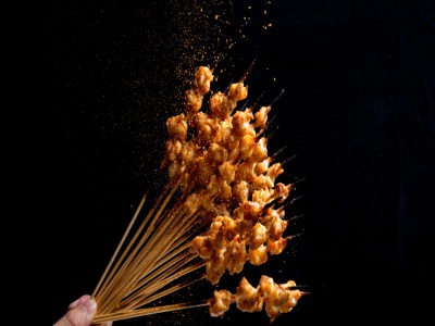 你还蹲在路边撸串的时候烧烤店老板已经拿到500万天使融资了