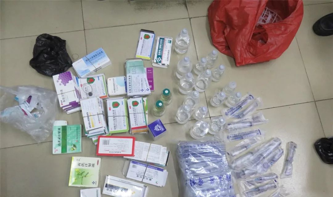 【太大胆了】药店也开方问诊，当场被逮现行