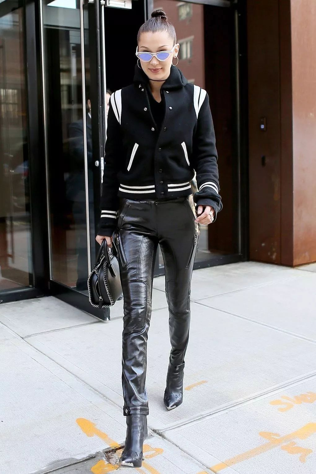 穿上它又酷又有钱，今年一定要买一件