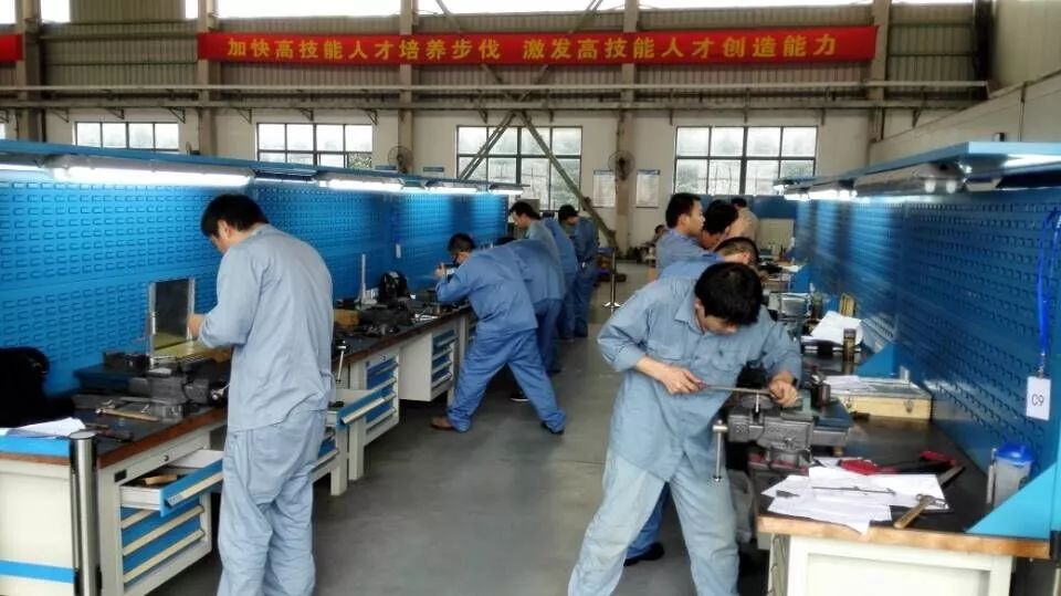 职业技能培训哪家强？宝山这几家*级A**培训机构了解一下！