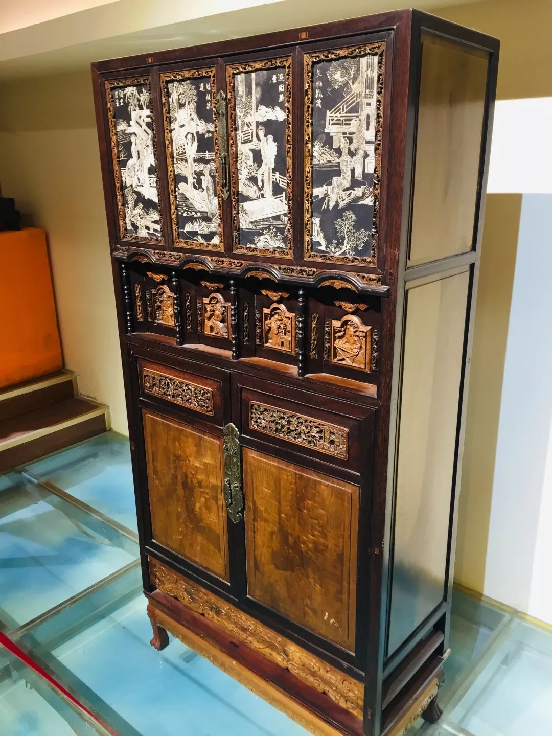 带孩子云游国内外10大顶级博物馆,青岩古镇金丝楠木博物馆