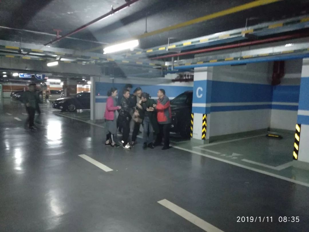 朋友圈里能买到LV、LOEWE“超A货”！“业界良心”是这样养成的…