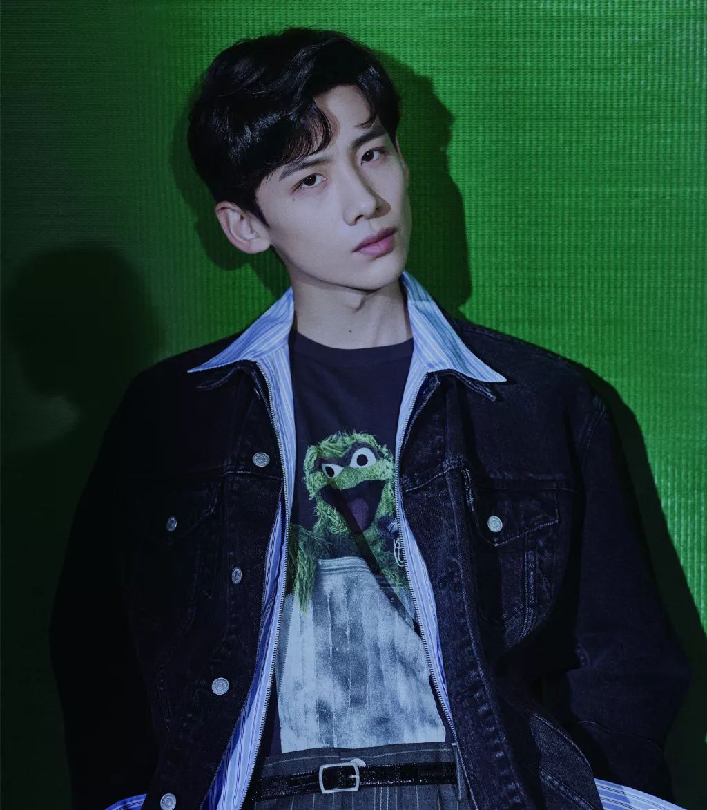 高街里捞夯货要选对KOL，比如宋祖儿孟美岐和张嘉倪她们……