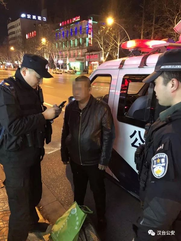 鐝插摜楂樻竻瑙嗛,鐝插摜