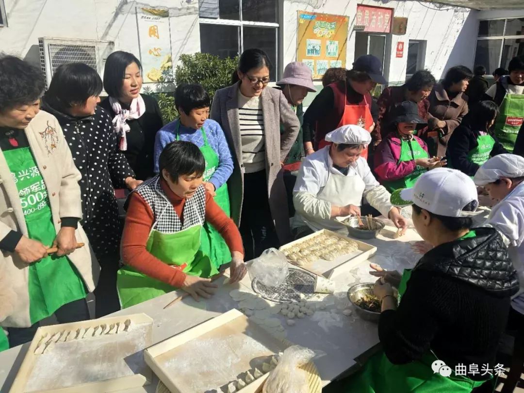 社区开展新时代文明实践宣传讲座,新时代文明实践站道德讲堂第一季
