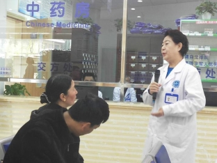 一起共同关注甲状腺健康,成都西部甲状腺医院活动