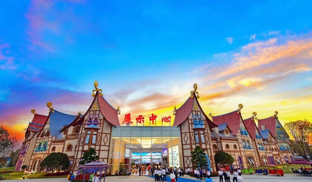 雪贝|恒大不会席地而坐