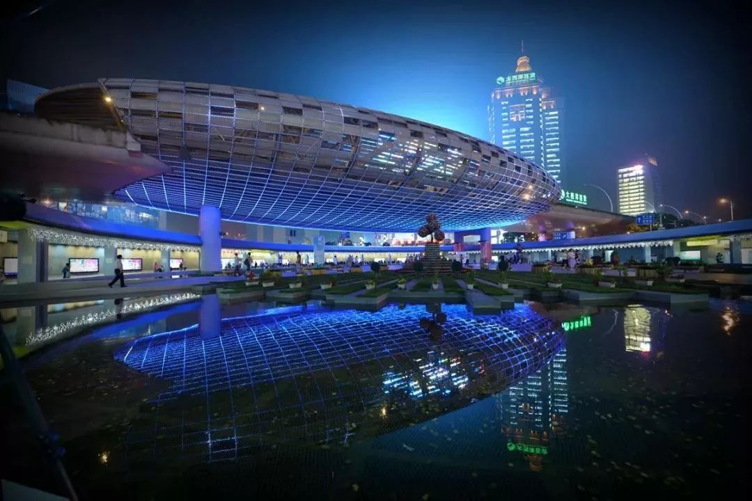 吵翻了！魔都16区终于正面PK！哪个是你心中的C位担当？