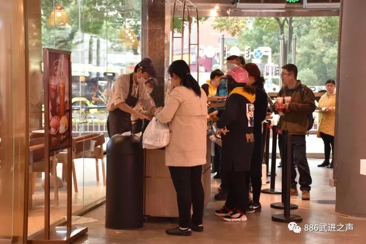 常州网红店背后的“赢家”！组团作战的代购团队