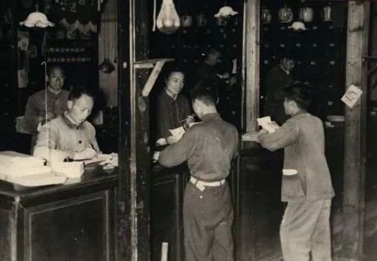 百年石路冷不热闹,百年中山路重塑光辉