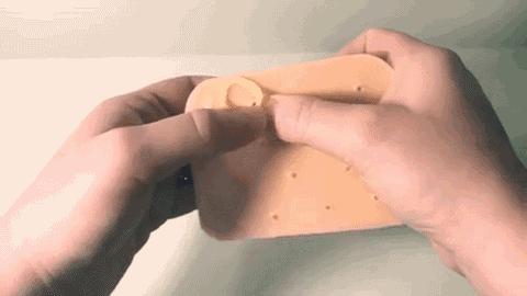 爱长痘痘的人戒什么,常年长痘痘的女生一定要看