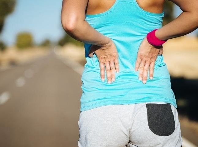 脊柱酸痛可以自愈吗,脊柱引起的背疼