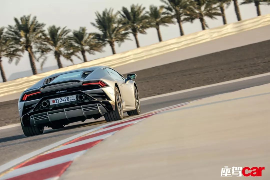 2020车展兰博基尼huracan小牛,兰博基尼小牛huracanevo过减速带