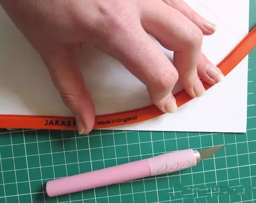 快递盒变废为宝简单,快递盒变废为宝简单快速