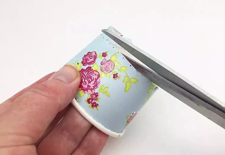 快递盒变废为宝简单,快递盒变废为宝简单快速