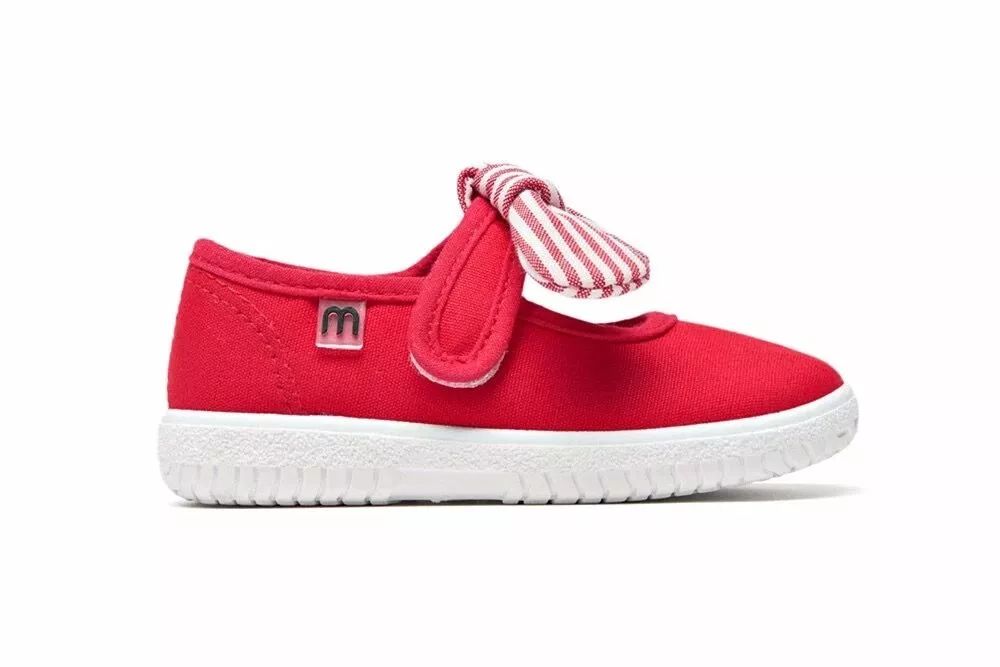 轻便、舒适、一脚蹬，娃穿上就不想脱下来