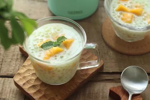 奶茶的仙草和西米露,奶茶西米露甜品大全
