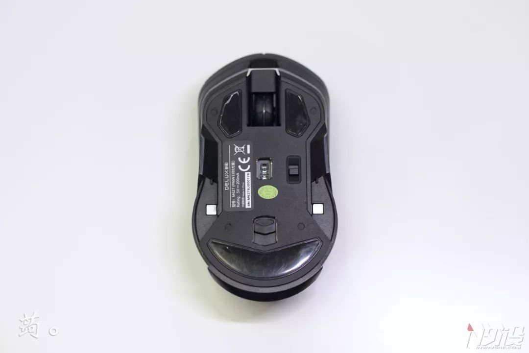 多彩m627鼠标评测,多彩m627鼠标