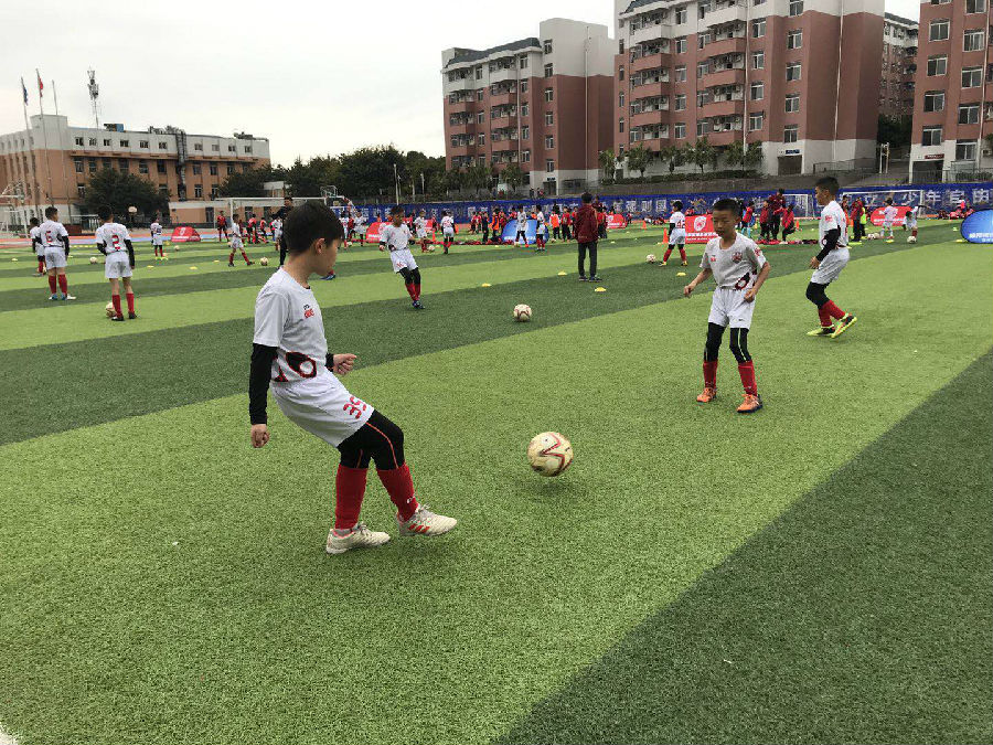 马明宇国青队,马明宇足球小将