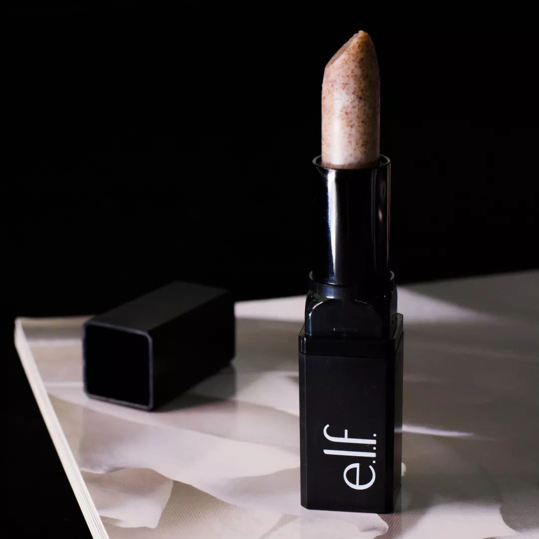 软化死皮淡化唇纹唇膜,唇霜去死皮淡化唇色