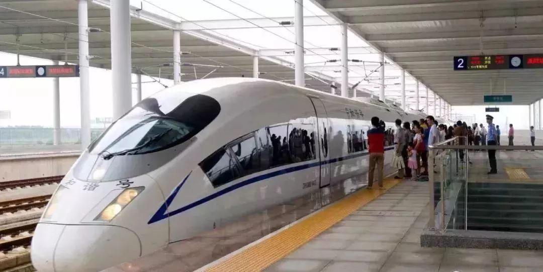 五一小长假火车票开抢,小长假火车票已全面开售