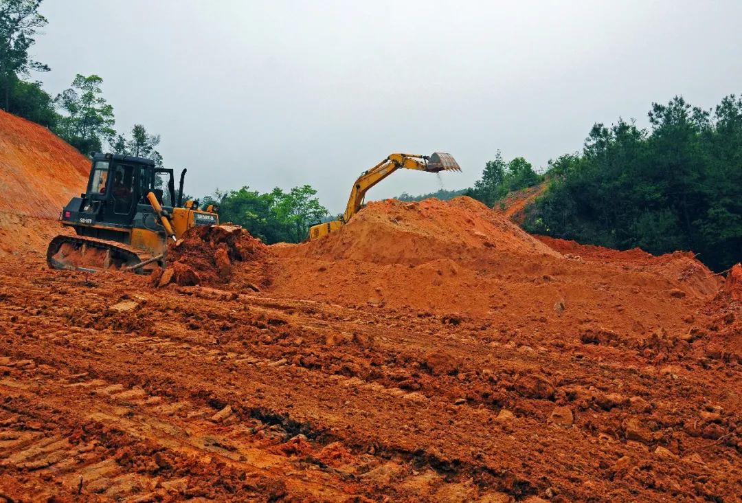 聚焦打通断头路,一条路串联旅游景点