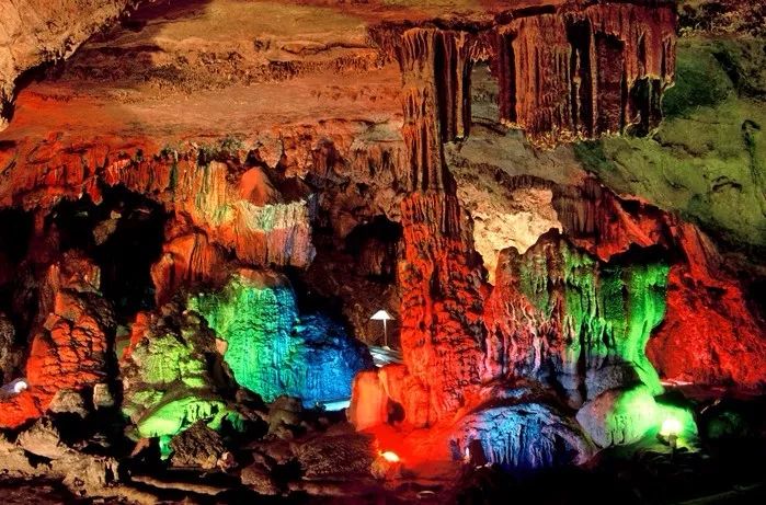 清明假期2023放假安排表,公司清明假期放假通知