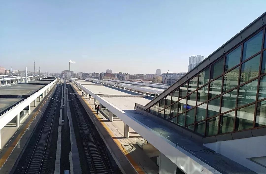 抢五一的火车票,小长假火车票今起开抢