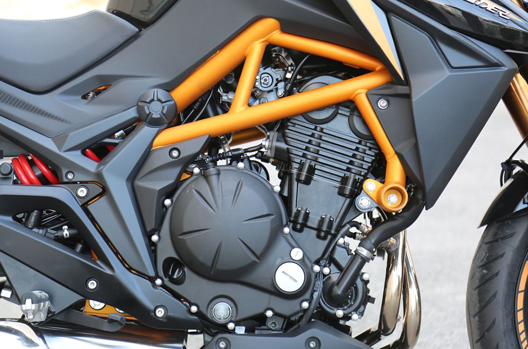 光阳krider400台湾车评,光阳krider400改装外观