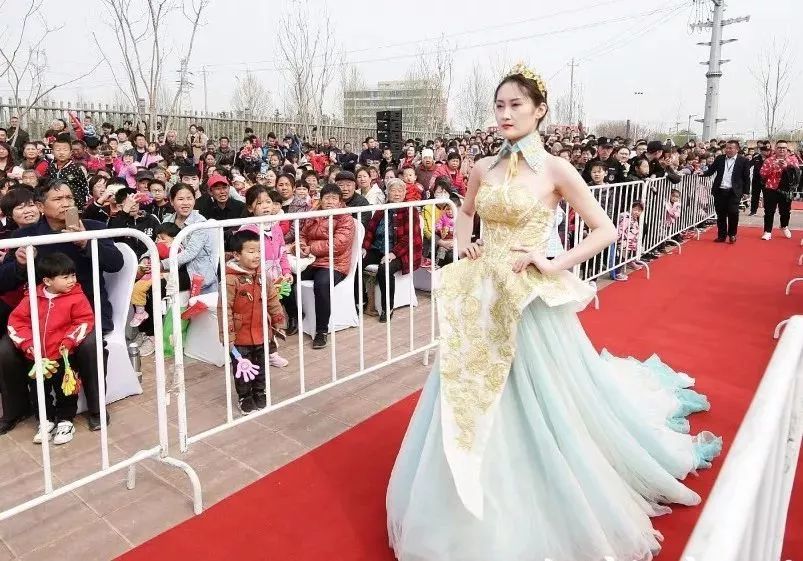 水木年华唱起《一生有你》,水木年华献唱一生有你片尾曲mv