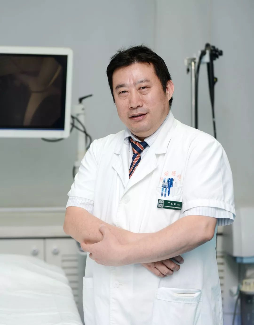 北京佑安医院消化道出血胃镜治疗,佑安医院感染内科专家