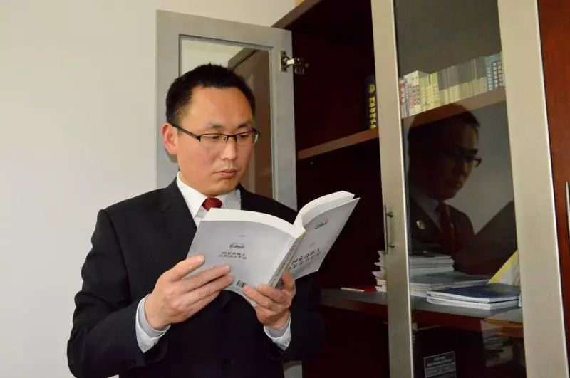 贾洪刚将“追问”进行到底