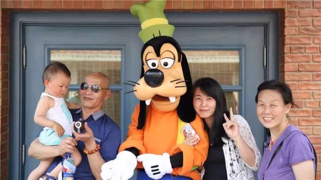 他用14天改造6口之家，只为给她一线生机！